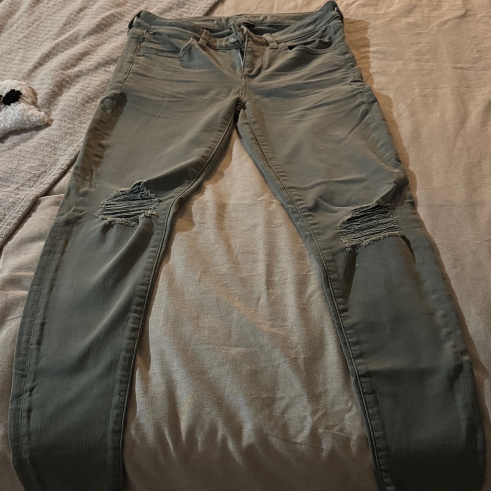 American Eagle Outfitters Olive Skinny Jeans